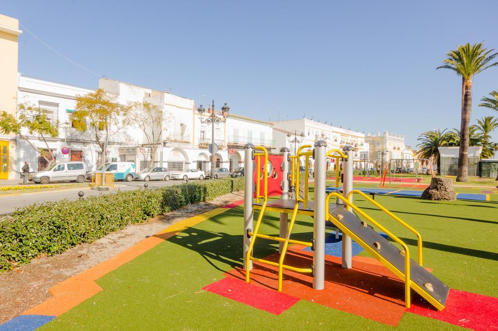 Apartamentos Ribera Del Puerto El Puerto de Santa Maria Exterior photo